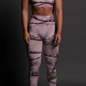 Darc Sport Pink Camouflage Leggings
